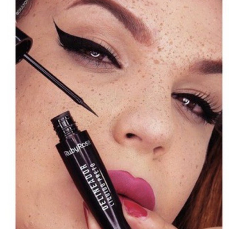 Delineador Líquido para olhos Preto Ruby Rose HB8406