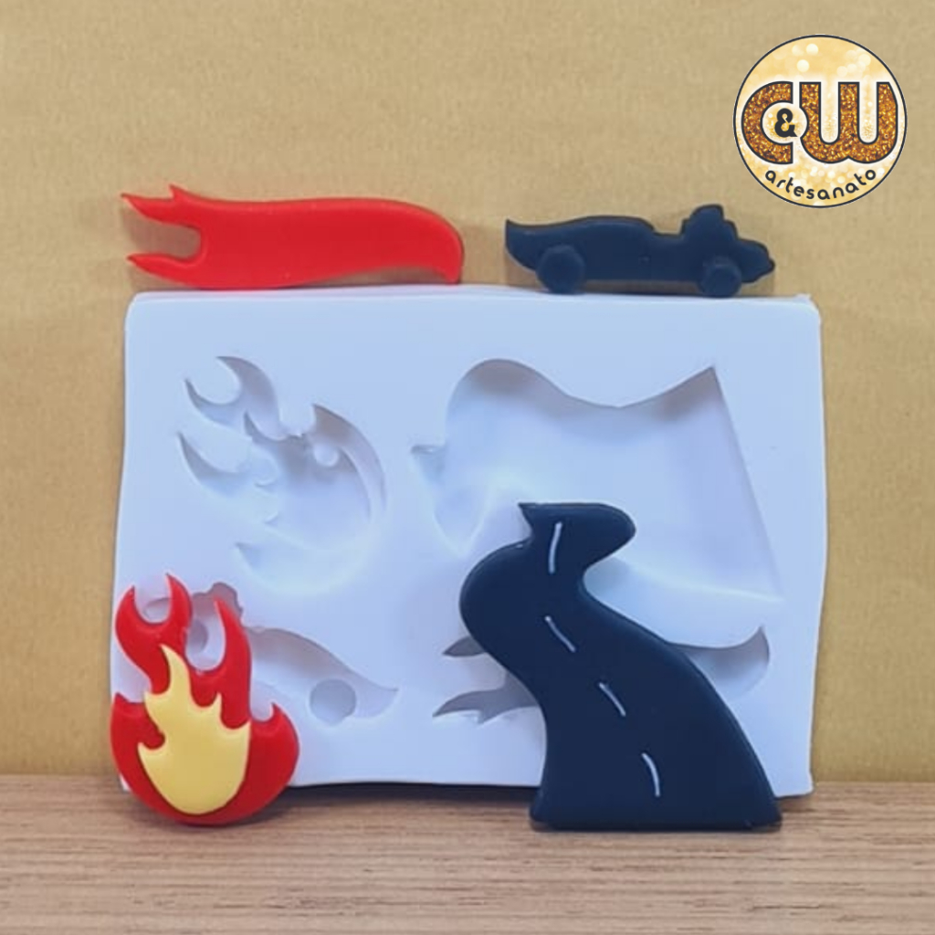 Molde de Silicone Hot Wheels - Carro / Brinquedo  - Decoração, Confeitaria e Artesanato em Oferta na Shopee
