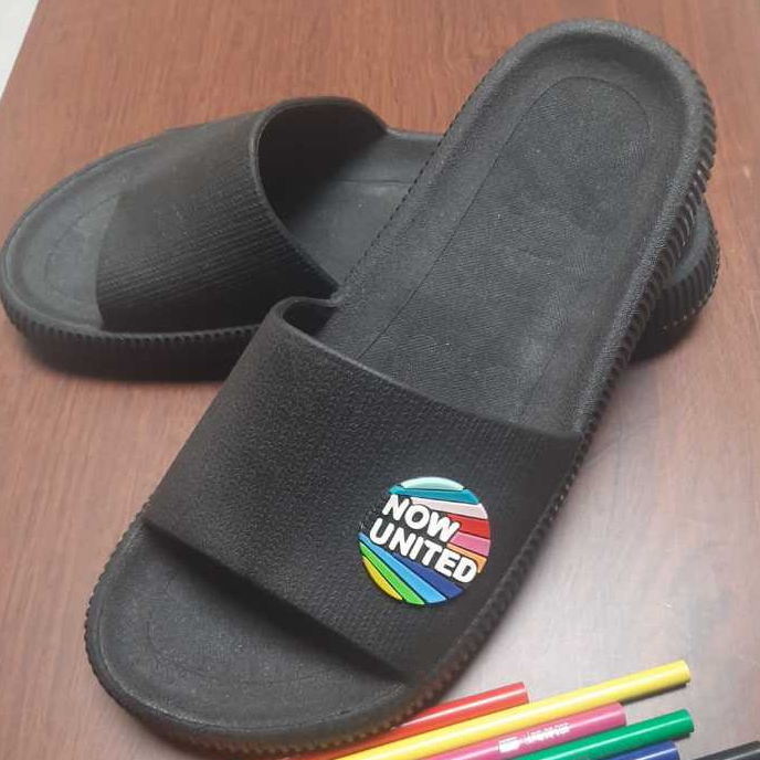CHINELO NUVEM SLIDE UNISSEX CONFORTAVEL NOW UNITED