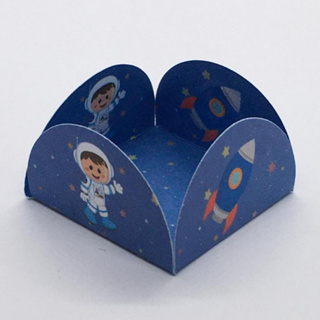 FORMINHA ASTRONAUTA  PARA CONFEITARIA DOCES FESTA ANIVERSÁRIO CORES LISAS CANDYZINHA - BASE 3x3 cm em Oferta na Shopee