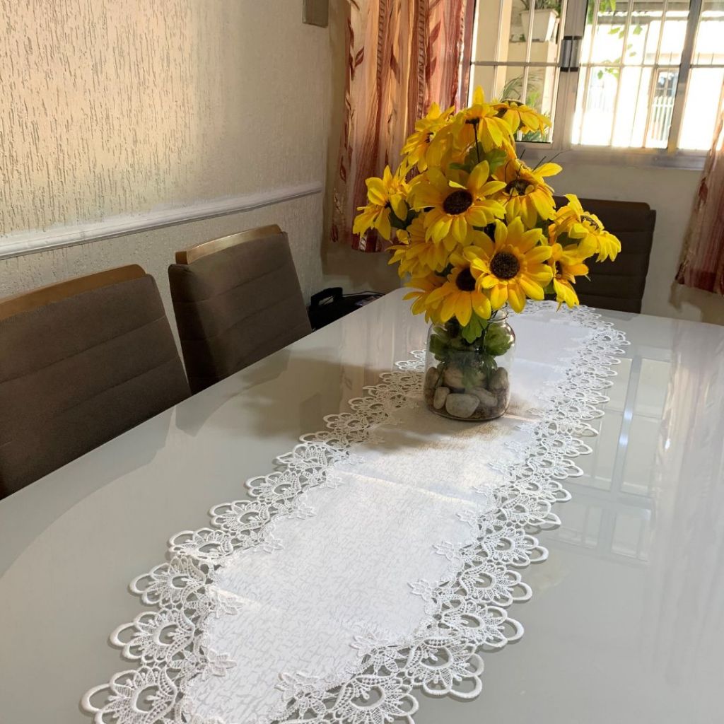 Caminho de Mesa Guipir Trilho Importado 40x180 Mesa 4 a 6 Lugares Renda Bordado