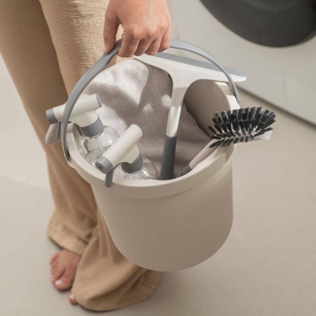 Balde 8,5 Litros Flow Para Lavanderia Limpeza Design Minimalista