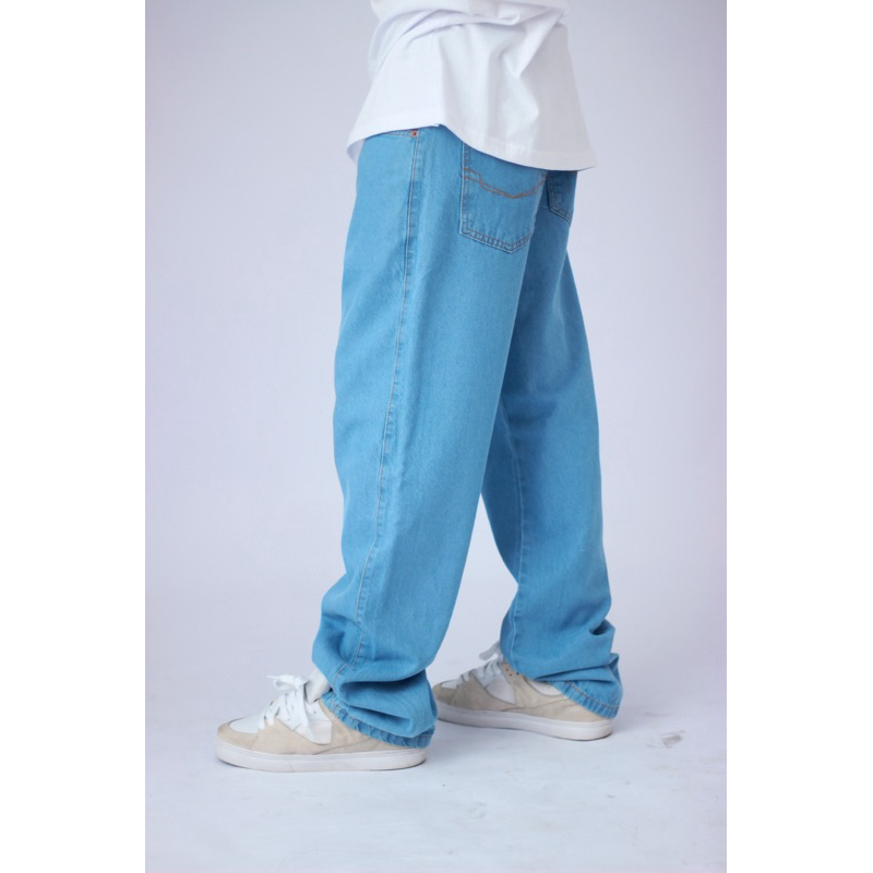 Calças Balão Jeans Baggy Bag clara e escura estilo skate larga Streetwear