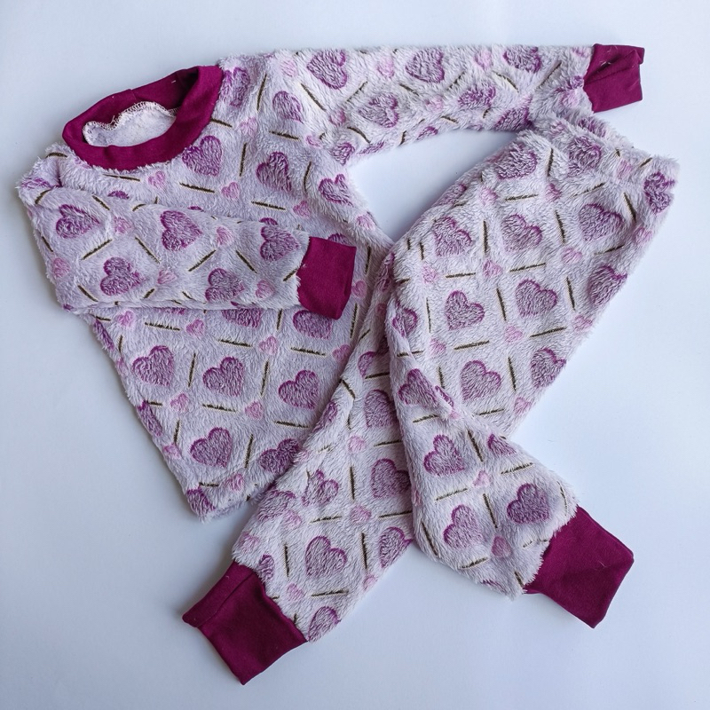 Conjunto Infantil de Fleece Comum - Feminino e Masculino - do Tamanho 1 ao 8- Conjunto Pelúcia estampas aleatória
