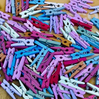 300 Mini Pregadores Prendedores Colorido Para Drinks Cartões Lembranças em Oferta na Shopee