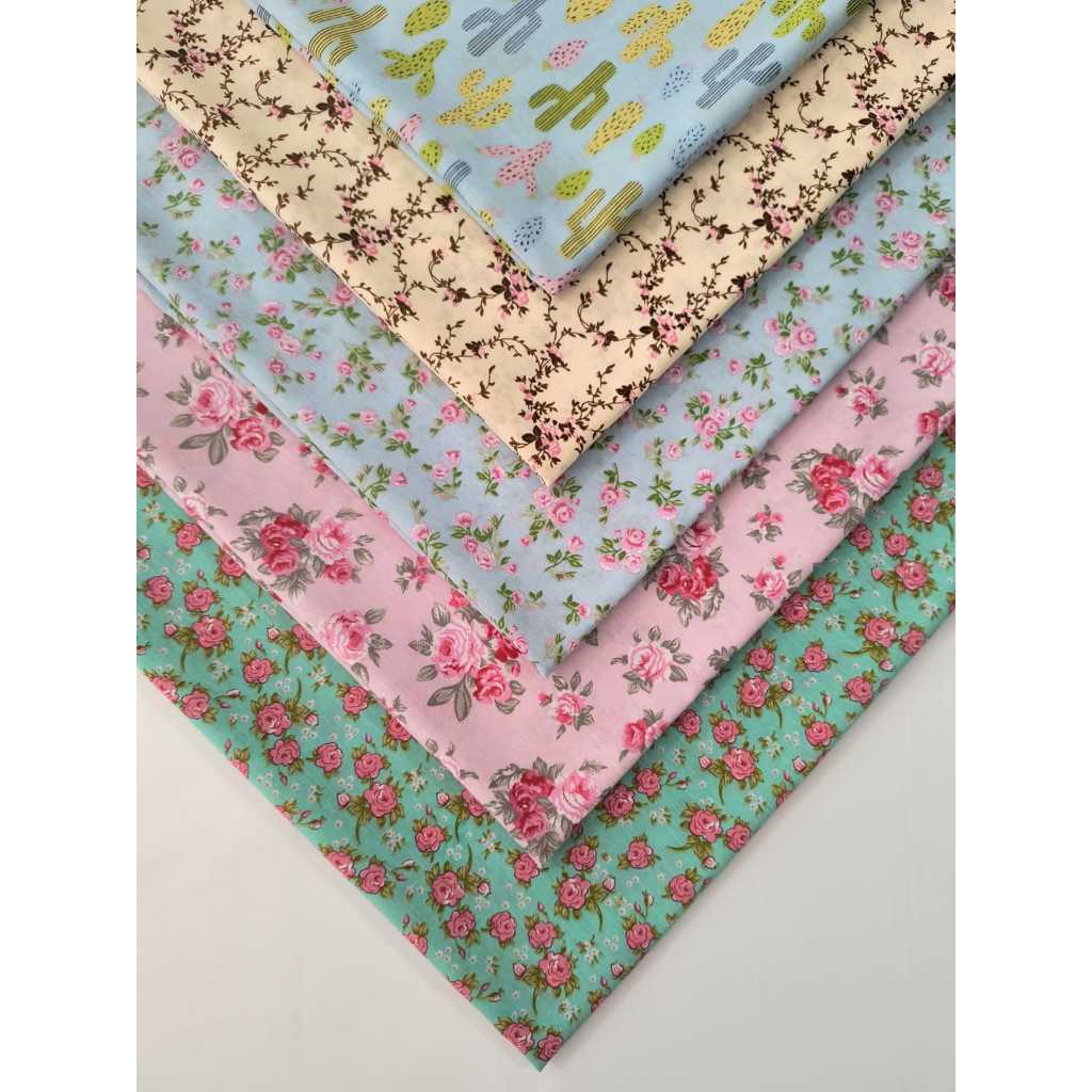 Kit Tecido Tricoline Estampada Floral c/ 5 Cortes 50x75cm