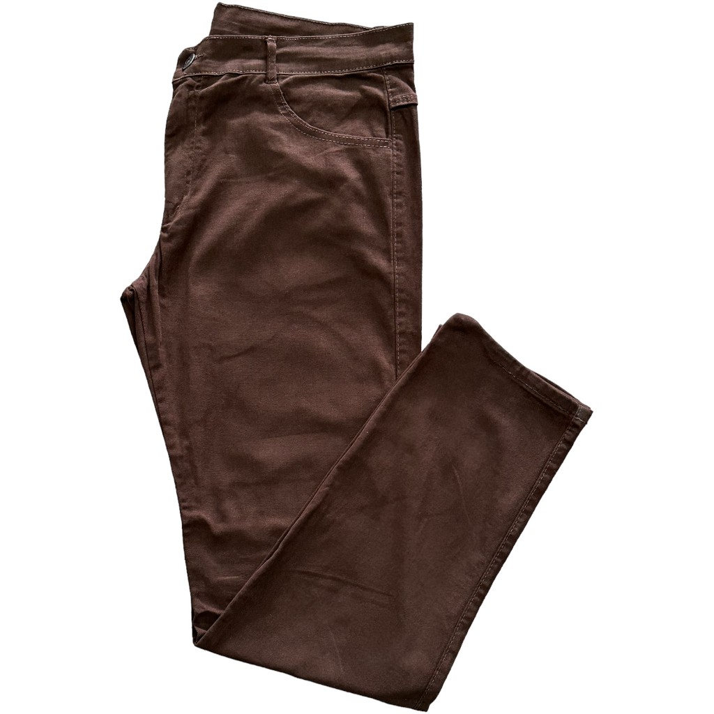 Calça masculina de sarja  skinny com elastano super confortavel calça com otimo tamanhos tudo a pronta entrega