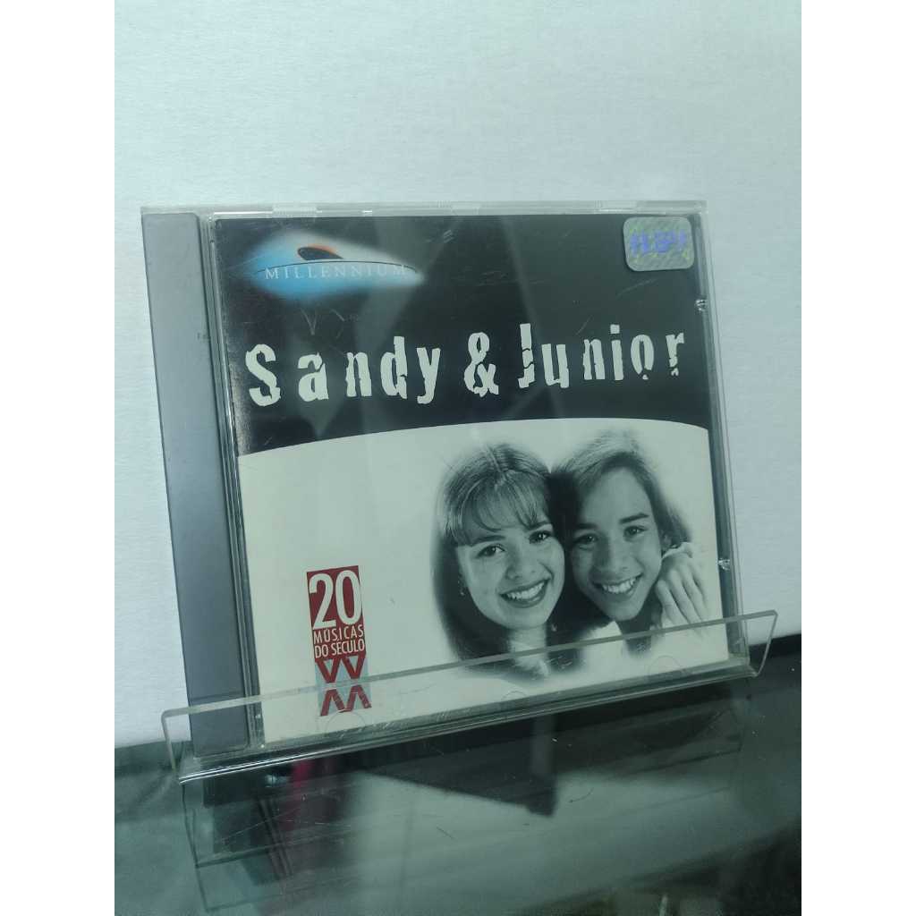 SANDY & JUNIOR
