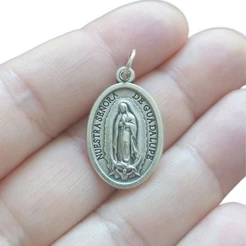 02 Medalhas N.Sr. Guadalupe (02 unidades)
