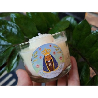 vela aromática perfumada vegana católica religião Nossa Senhora Aparecida Padroeira Brasil dia das mães perfume rosa fé em Oferta na Shopee