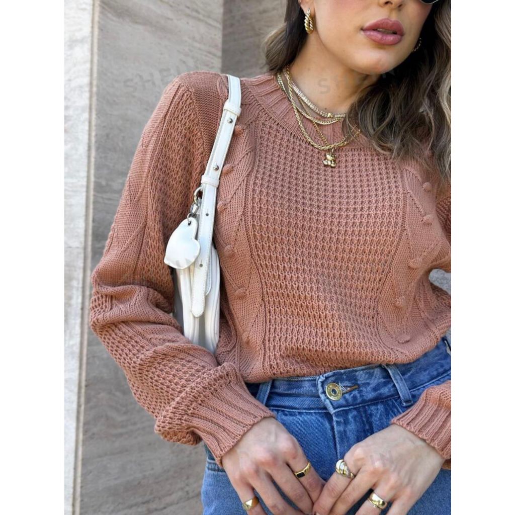 Blusa trico trançada detalhes manga comprido