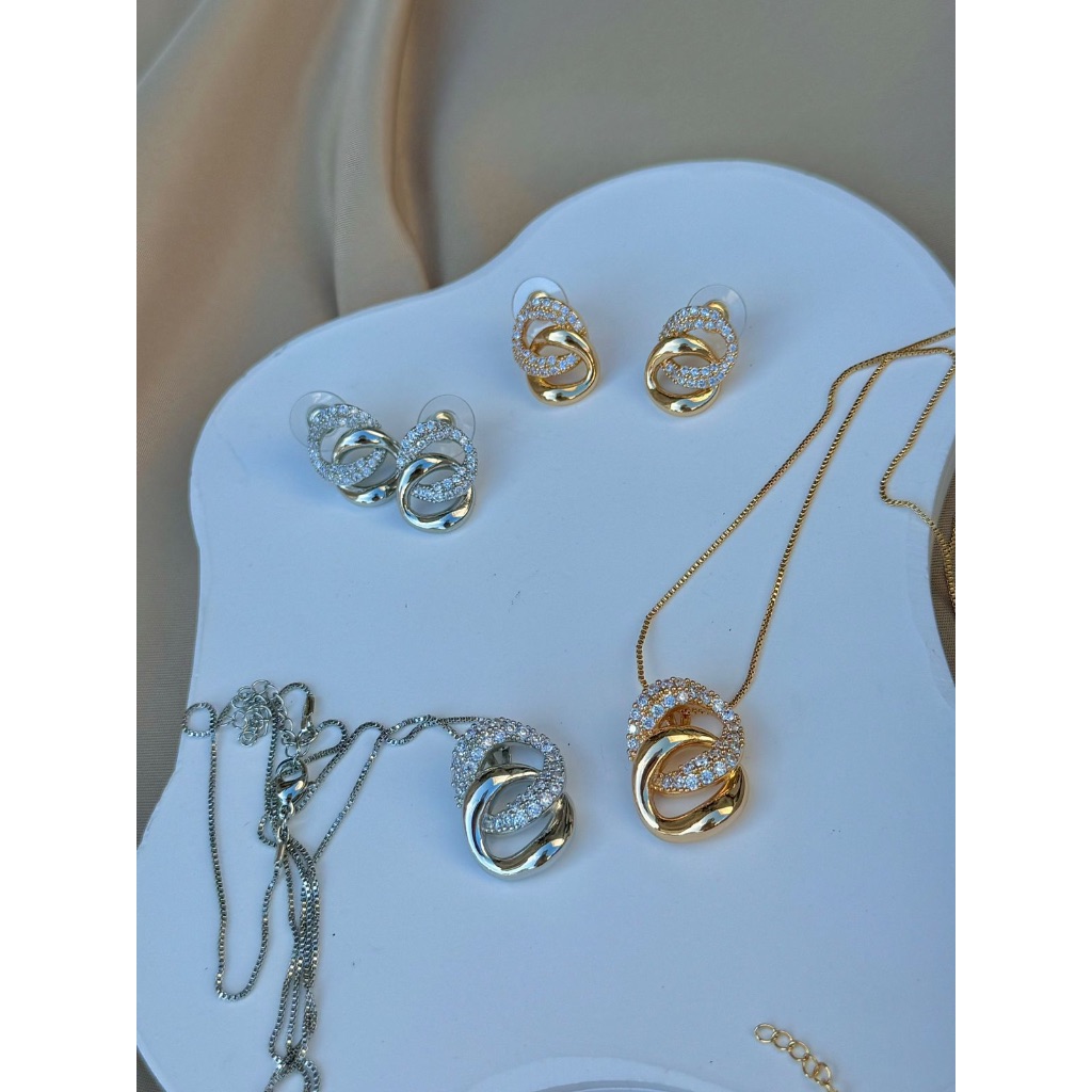 Kit Brinco e Colar Zirconia Banho Verniz Modelo Moda Presente Dia Das Maes em Oferta na Shopee