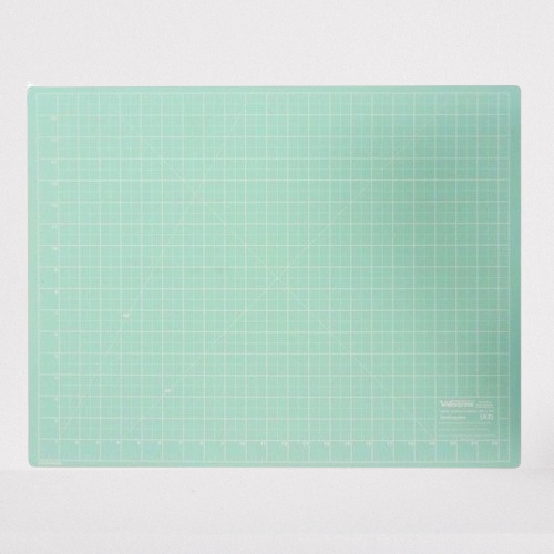 Base Para Corte Artesanato Patchwork 60 X 45 ( Azul Turquesa) .