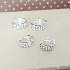 Mini Brinco Argola De Cartilagem de zirconia - par