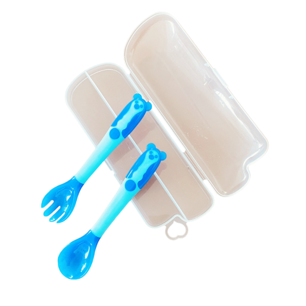 Kit Colher E Garfo Infantil Criança Bebe Azul Flexível Termossensível na Cor azul
