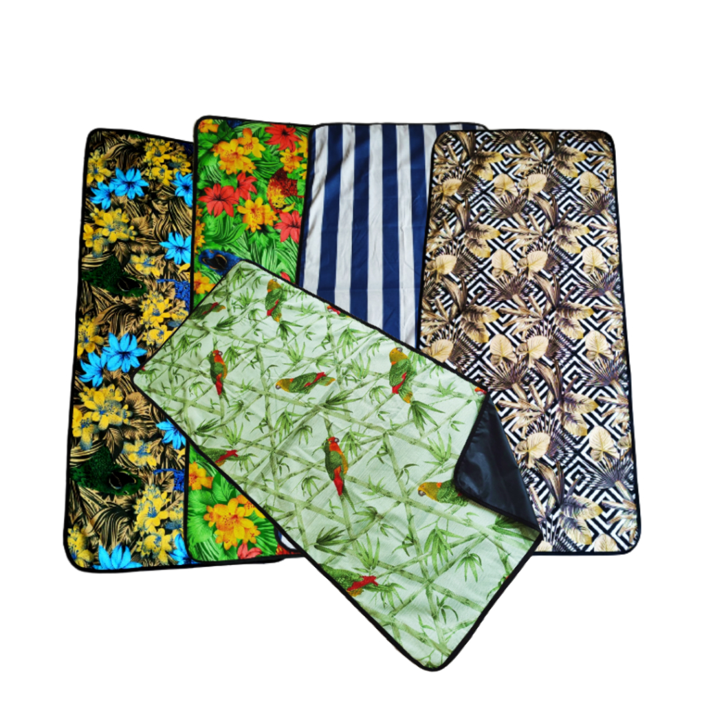 Esteira para Praia ou Piscina Impermeável Estampada Tecido Térmico Lavável - Não Esquenta - 150x70cm