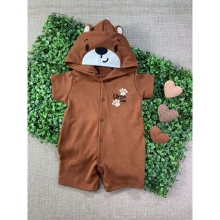 Macacão curto fantasia divertida bebê marrom bordado urso com botões e capuz em Oferta na Shopee