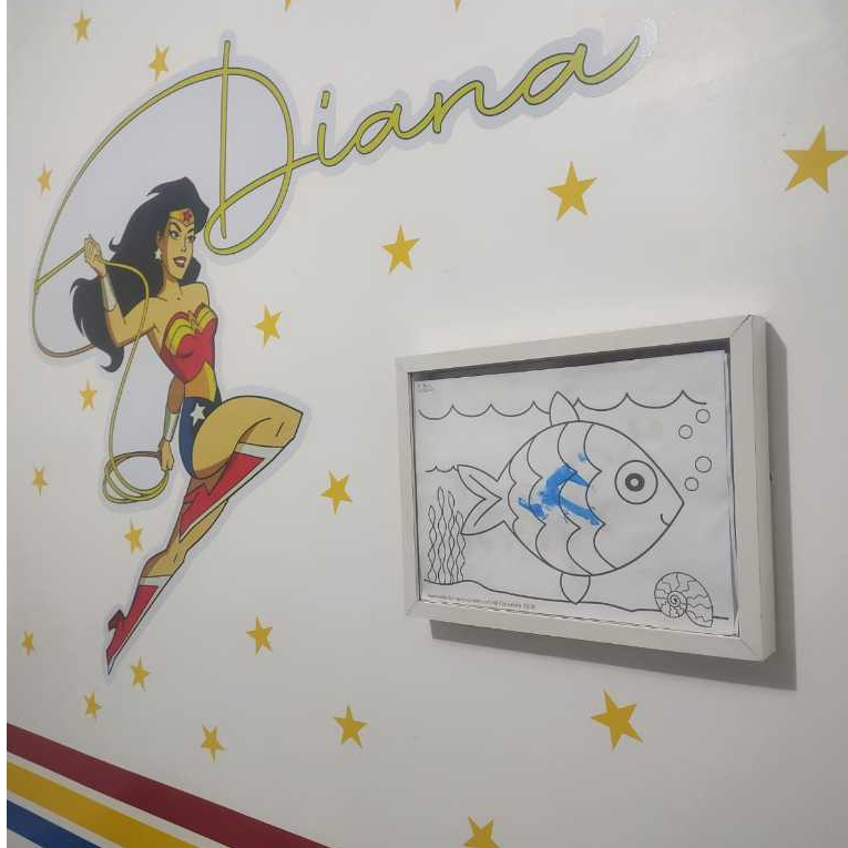 Moldura A4 Organizador de Desenhos Caixa Alta Decoração