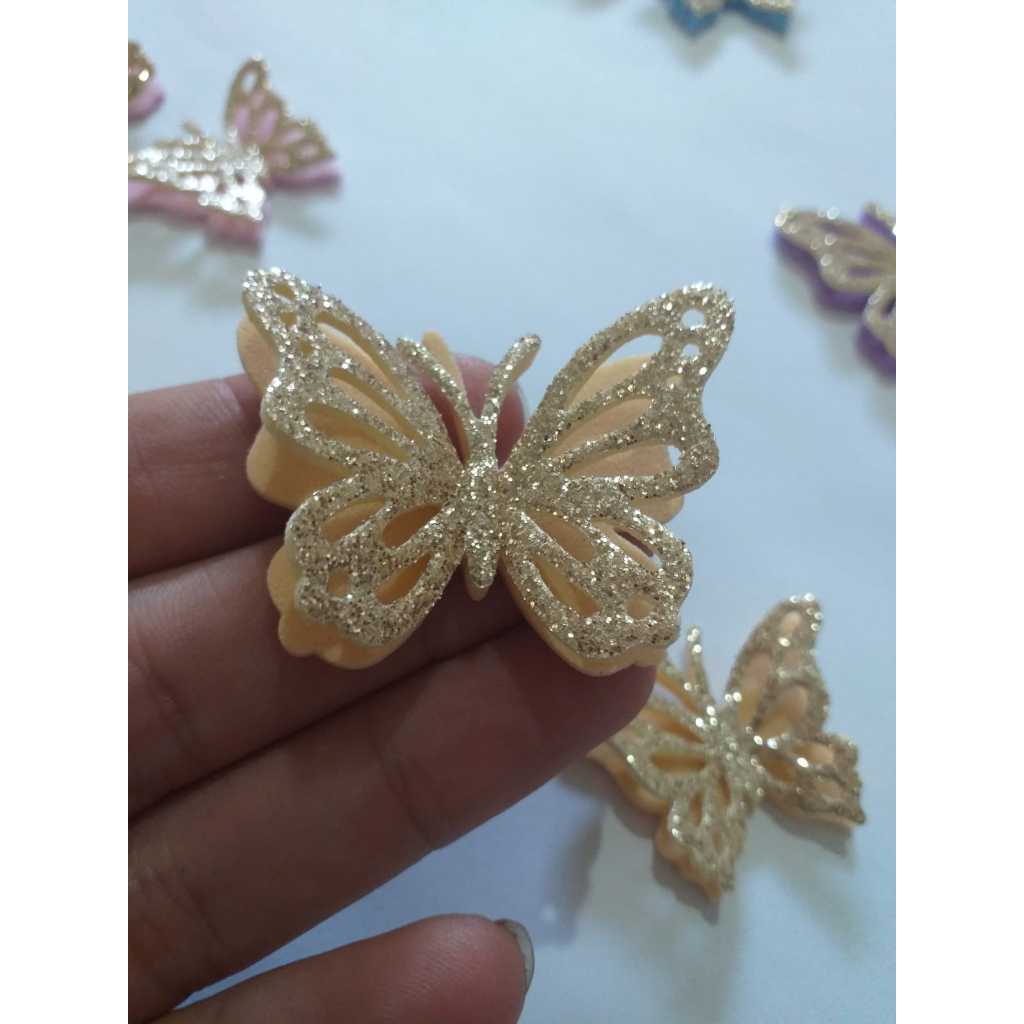 Mix Borboleta Vazada Eva Glitter (emborrachado com brilho) com Fundo Aplique Bolo Fake 20 e 40 Unidades