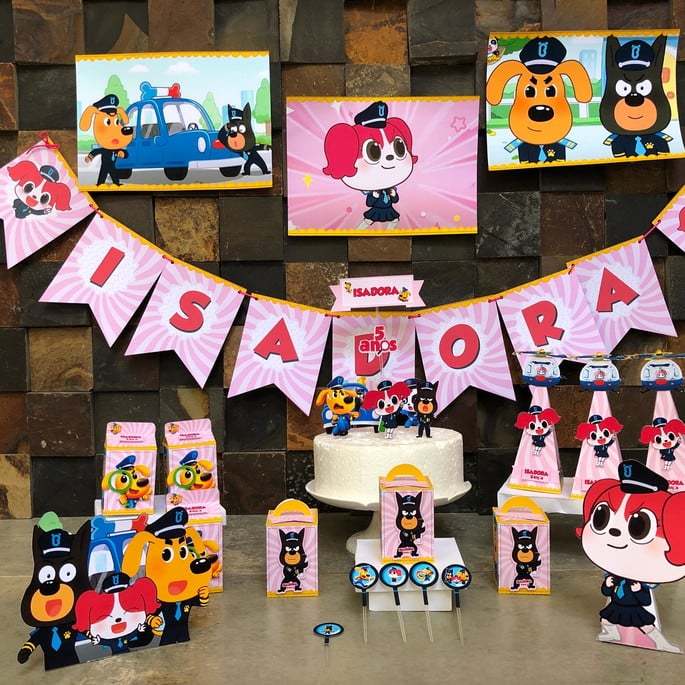 Detetive labrador menina | festa de aniversário | decoração | enfeite | topo de bolo | topper de docinho | caixas | lembrancinha | papelaria | personalizado | só um bolinho | festa em casa | festa na escola