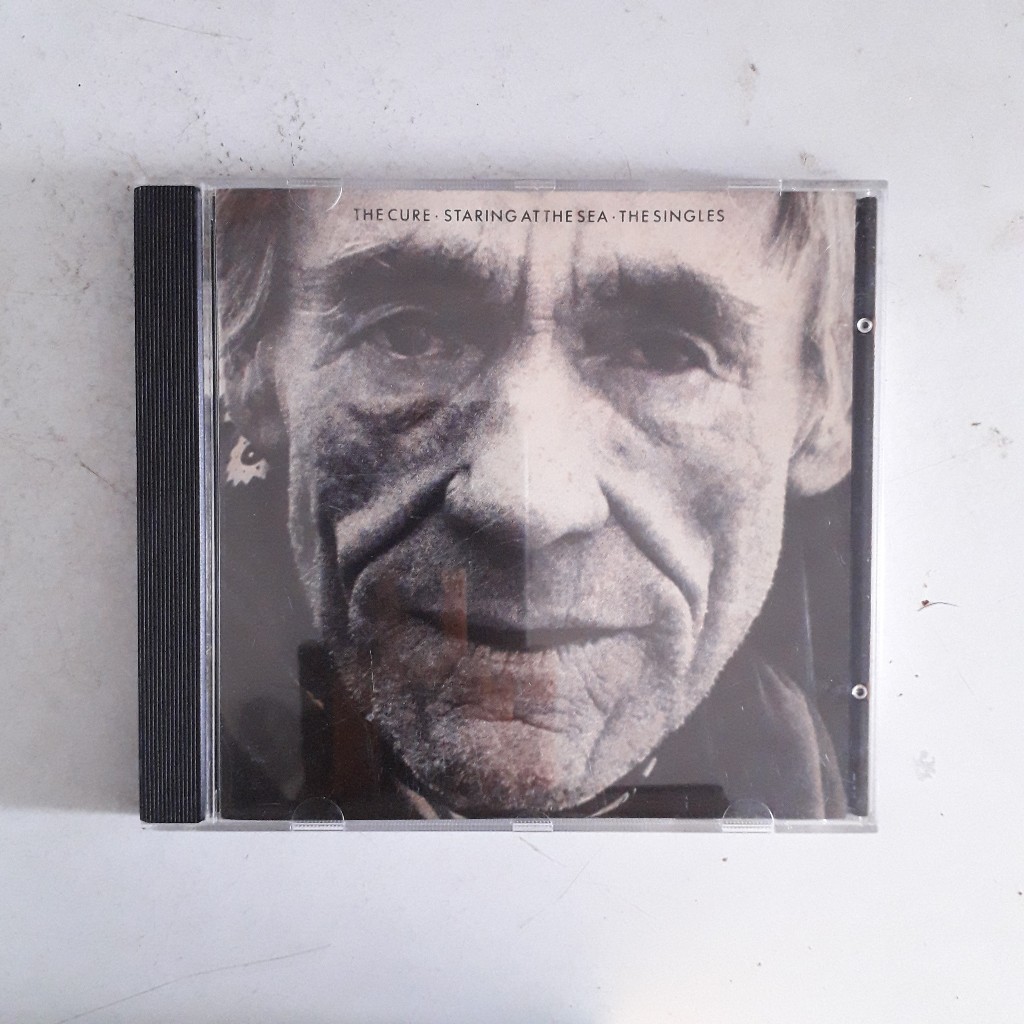 CD The Cure - Staring At The Sea - The Singles