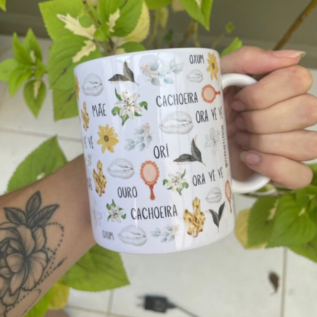 Caneca Oxum - Coleção Orixás