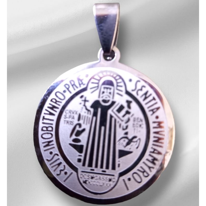 Medalha Pingente de São Bento Dupla Face Aço Inox Prata!