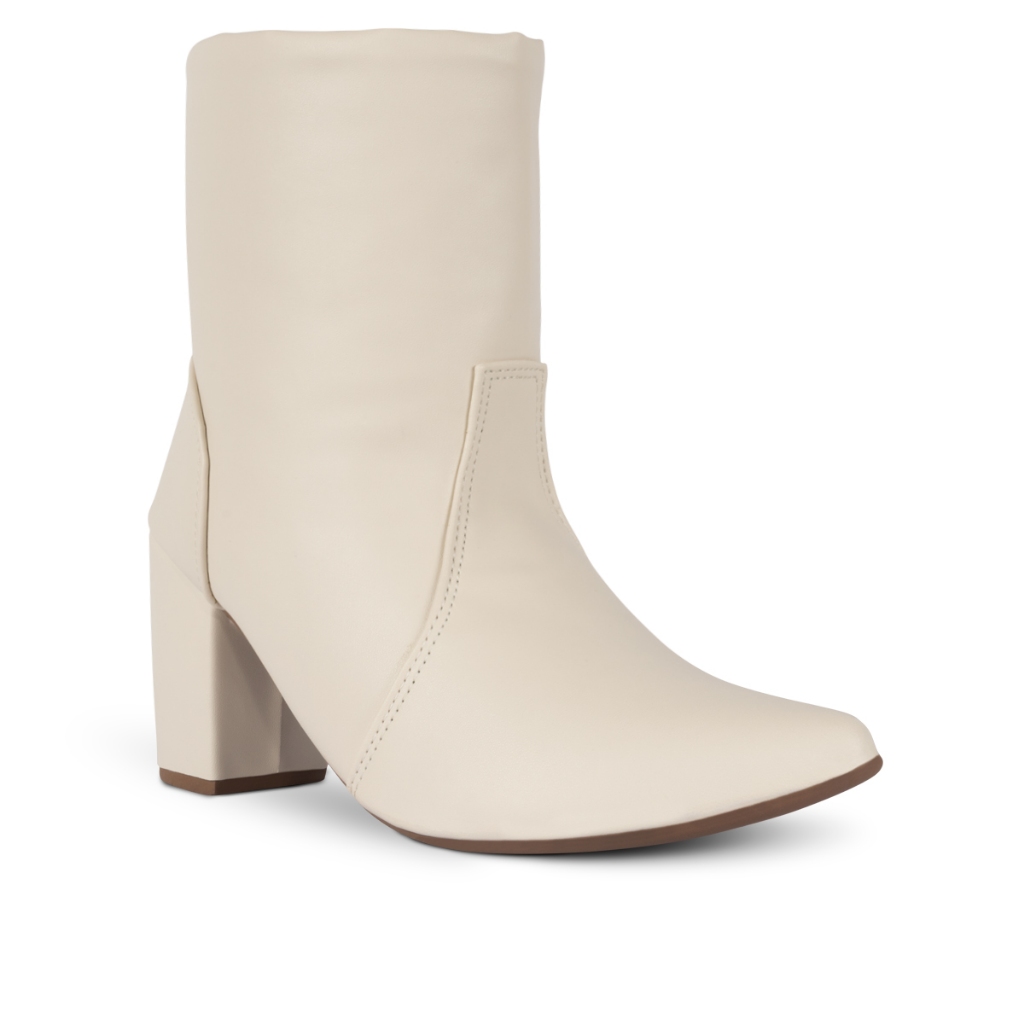 Botas Brancas Cano Baixo: Onde Comprar | BuscaProdutos