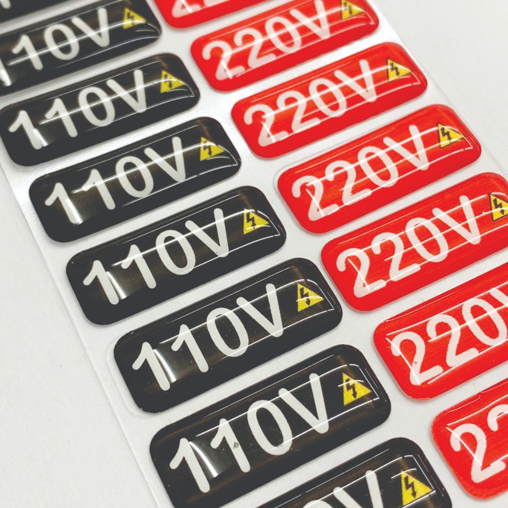 32 Unidades Etiqueta Adesiva Resinada PU Identificador de Voltagem 110V/220V Tomadas em Oferta na Shopee