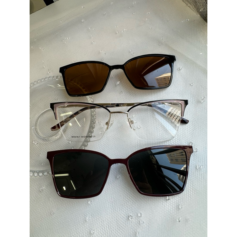 Armação de óculos Clipon 3 Em 1 Feminino 1 armação + 2 lente escuro /Gatinho Fio de nylon Lente polarizado PROMOÇÃO 3218