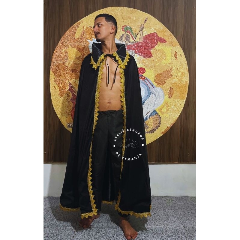 Capa de Veludo Preta com dourado - Exu/Tranca rua/ Marabô/ Veludo/ 7 covas/ 7 encruzilhadas