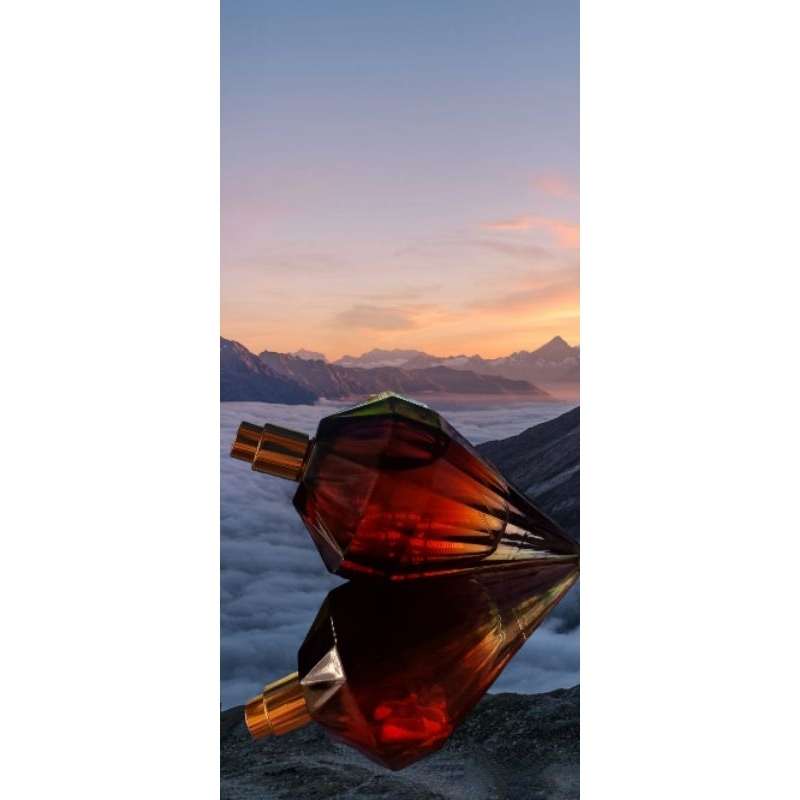 Perfume wayway 100ml um fragrância sensual, afrodisíaca, intensa, marcante que vai lhe render vários elogios por onde vc for sem contar com esse vidro lindo em formato parys.