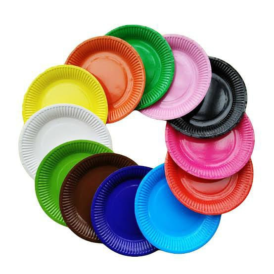 Prato Descartável Sobremesa 15 cm Várias Cores Para Festas e Aniversário