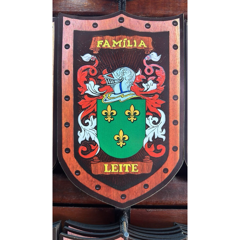 Brasão Família Leite: Onde Comprar | BuscaProdutos