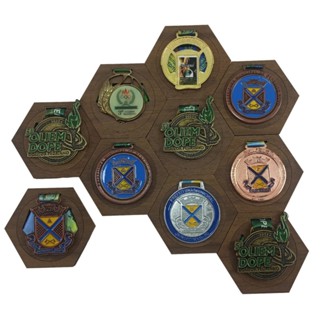 Porta Medalhas Hexagonal para suas conquistas Suporte de medalhas para corrida mountain bike futebol premiação esportes em Oferta na Shopee
