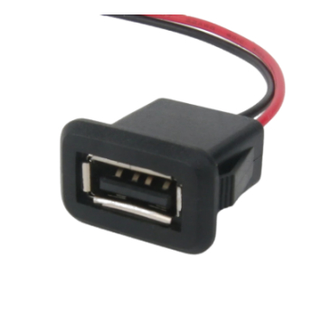 Conector USB-A fêmea com acabamento