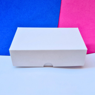 Kit 100 Caixas BRANCA 6 doces sem visor 11x7,5x3 cm. Embalagem para lembranças e presentes. em Oferta na Shopee