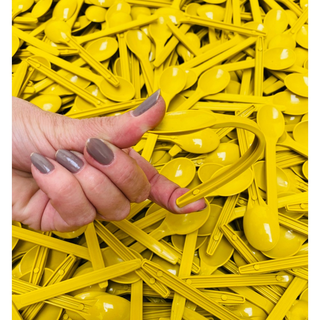 500 Colher descartavel reforçada amarela para sorvete/sobremesa