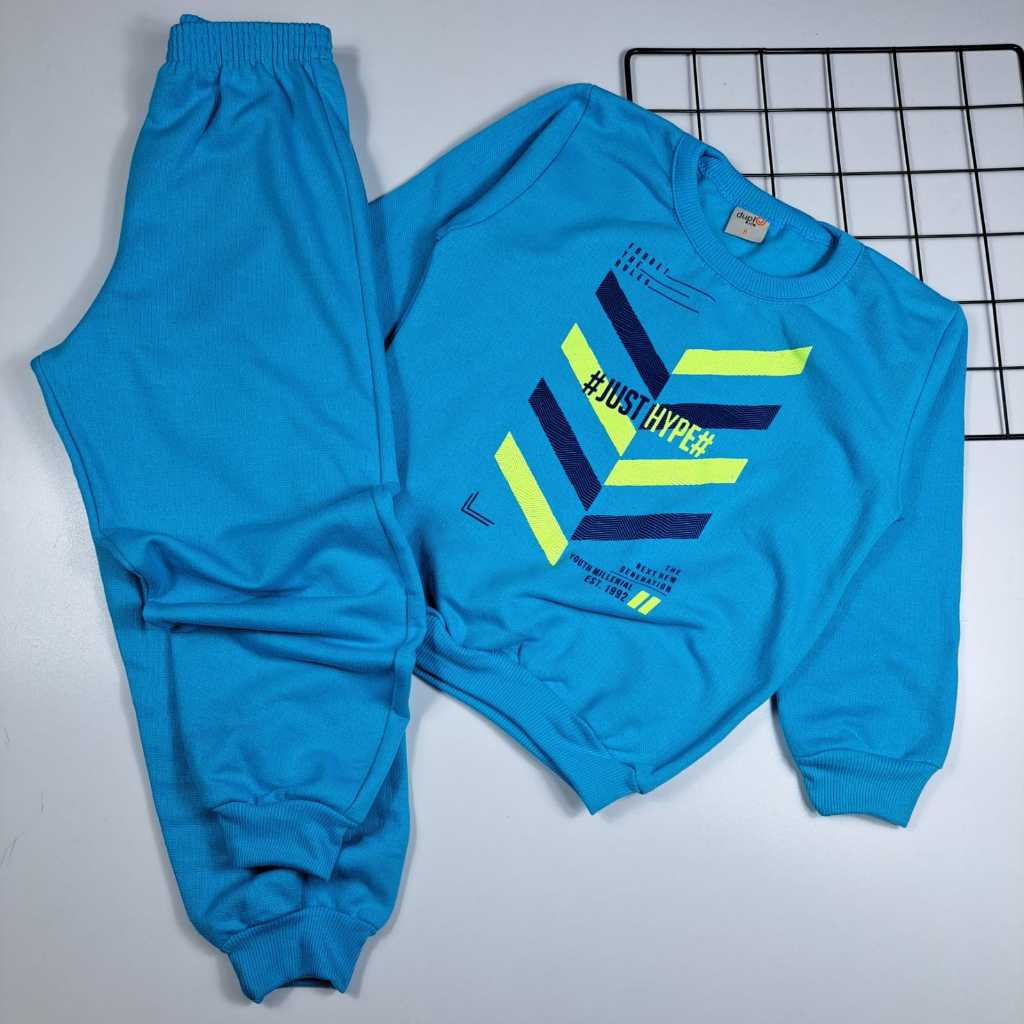 Conjunto Moletom Infantil Masculino Roupa Menino Inverno 2 Peças - 1 casaco e 1 Calça Cores Sortidas.