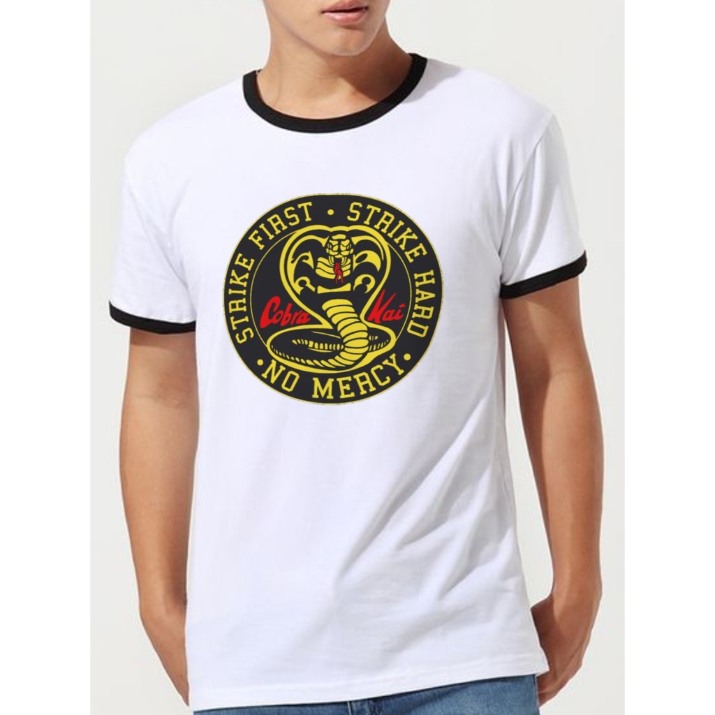 Camiseta Ringer Tee Camisa Cobra Kai Karate Kid Cobra Cai - No Sense