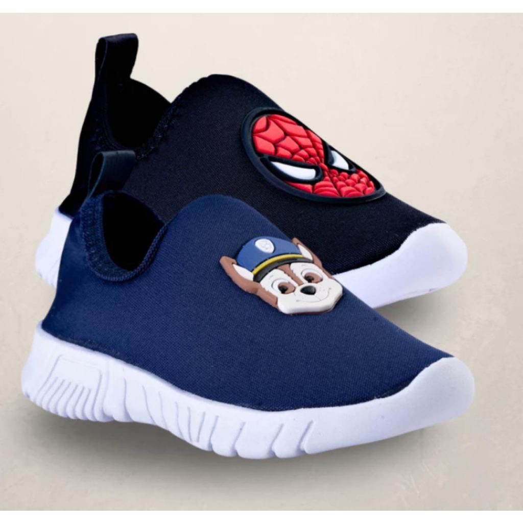 Tenis Infantil Meia Calce Facil Personagem Menino Patrulha Spider Morcego Carros Antiderra...