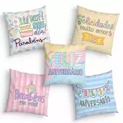 Kit 10 Mini Almofadas Aniversário para Cesta de Presente 20 x 20cm