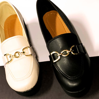 Mocassim Feminino com enfeite - sola tratorada 5cm - (Ref.625)