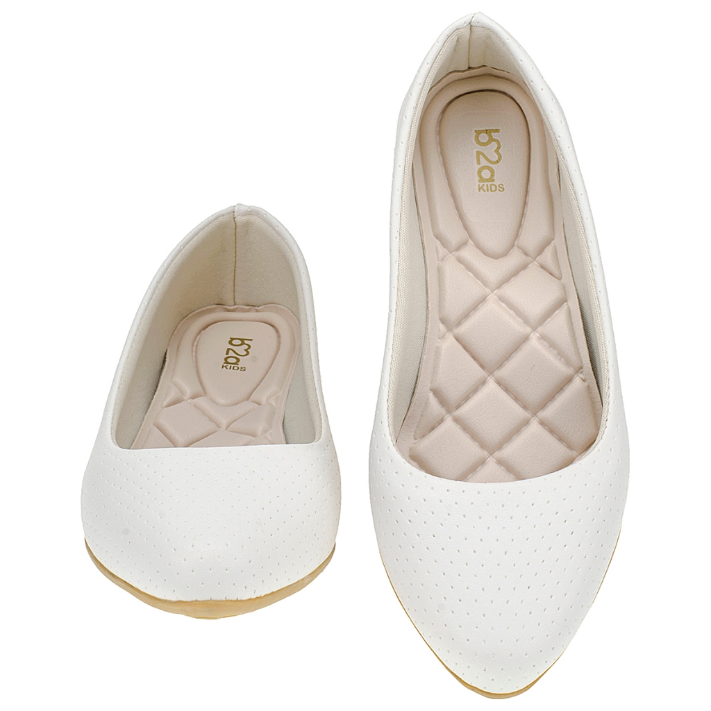 Sapatilha Infantil Teen Bico Fino Perfurado 4501 em Oferta na Shopee