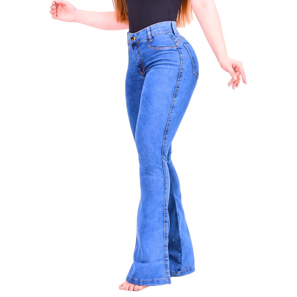 Calça Jeans Feminina Flare Cos Alto Levanta Bumbum Com Lycra Boca De Sino Jeans Claro em Oferta na Shopee