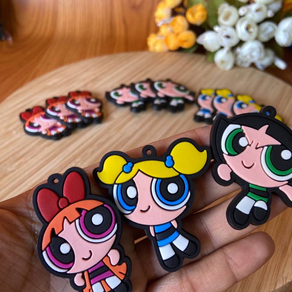 EMBORRACHADO SUPER PODEROSAS 10 Unid Ou Mais. 4CM.  PINGENTE COD.100077