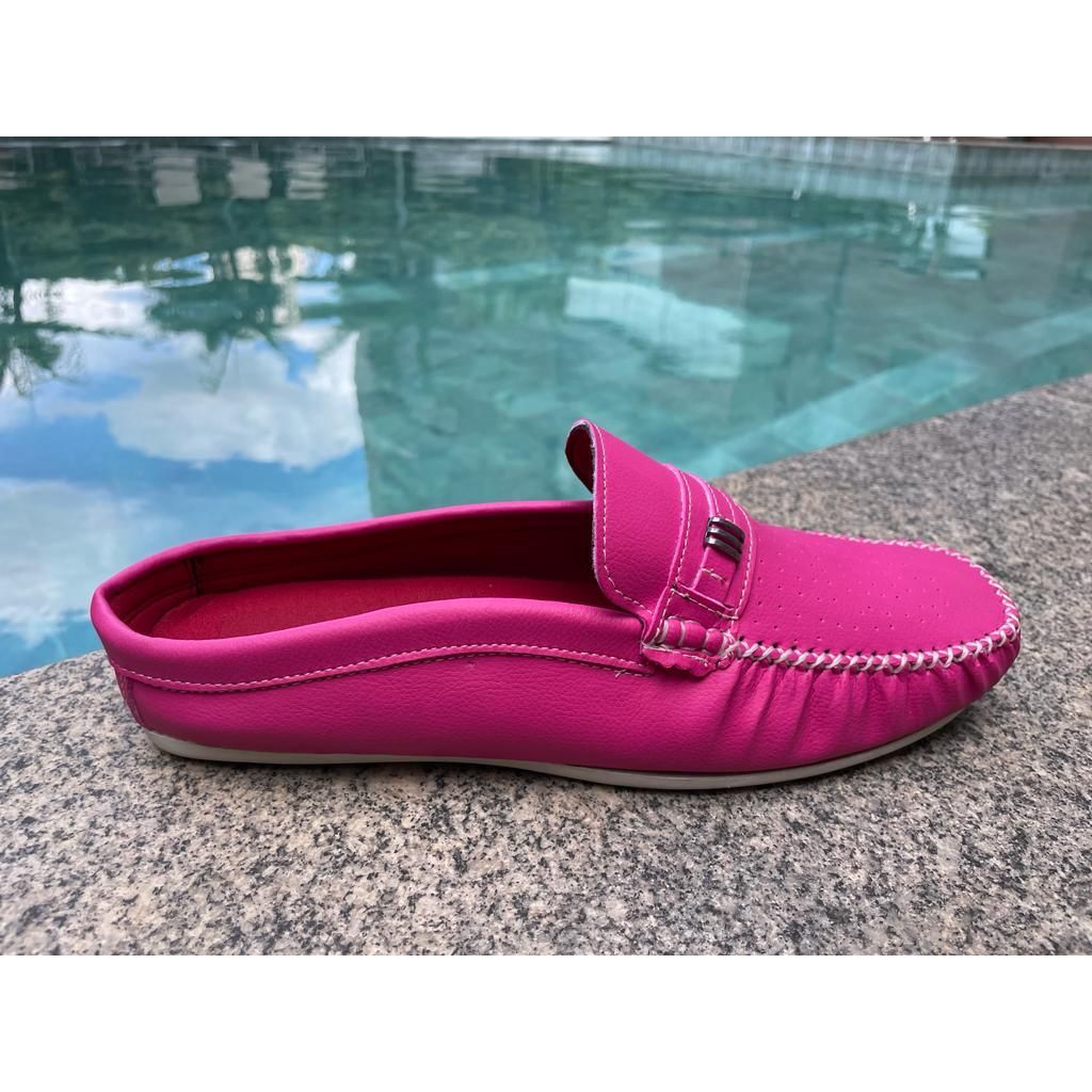 Babuche de Couro Feminina para todas ocasiões e uso diario da moda