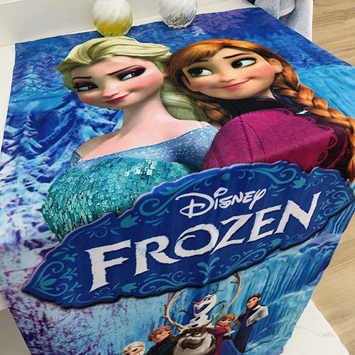 Toalha de Banho e Praia Temática Personalizada da FROZEN: Princesa Anna e Rainha Elsa em Oferta na Shopee