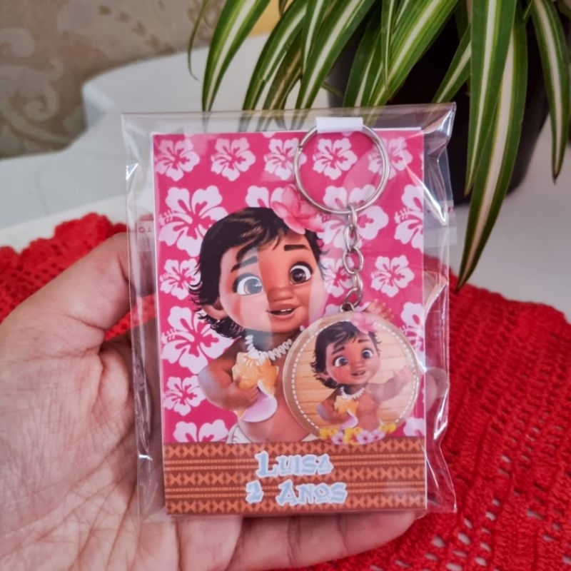 kit Lembrancinha Aniversário Moana Baby Bloquinhos + Chaveiros Personalizados