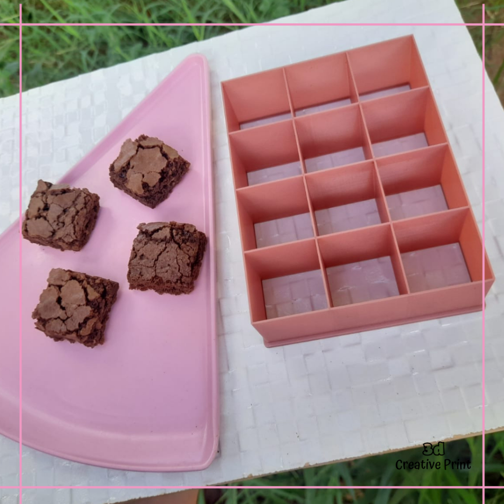 Cortador brownie quadrado 12 cavidades 2,5x2,5 cm biscoito palha massas confeitaria em Oferta na Shopee